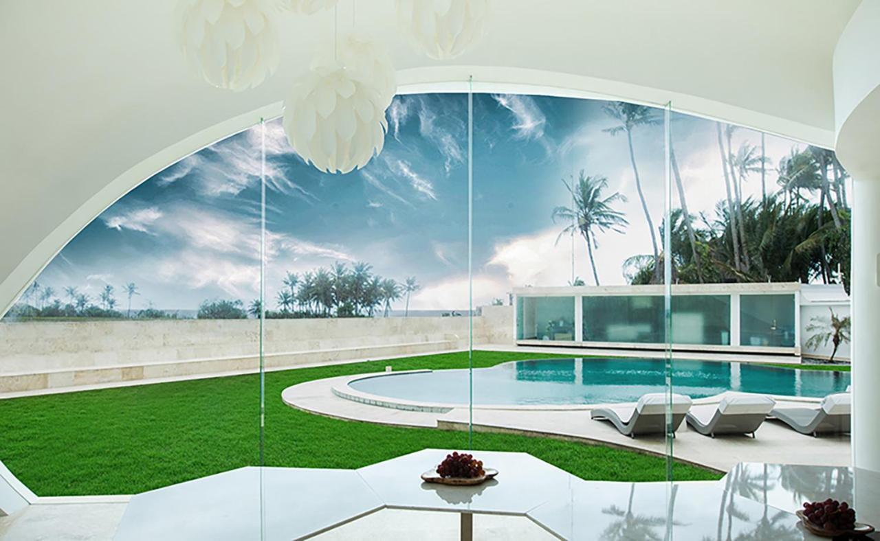 The Cloud Beachfront Villa Tabanan Dış mekan fotoğraf