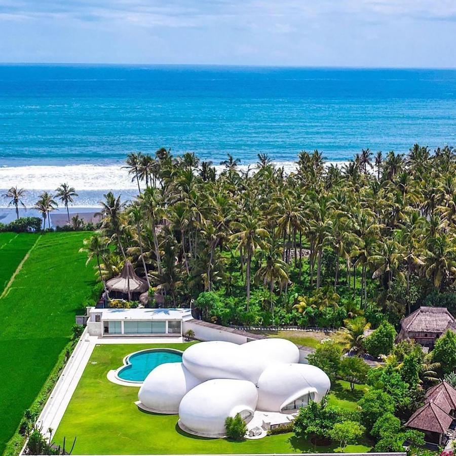 The Cloud Beachfront Villa Tabanan Dış mekan fotoğraf