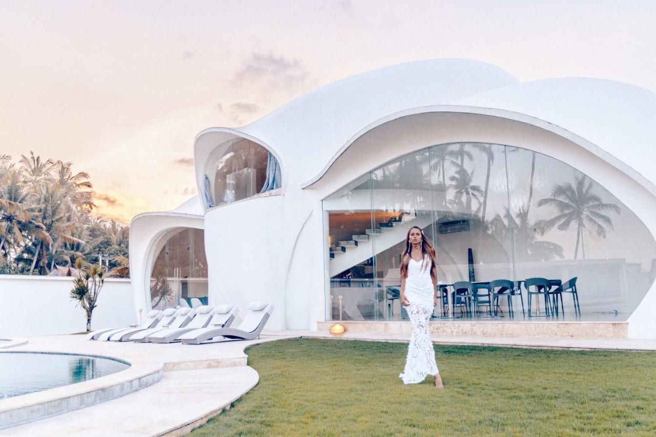 The Cloud Beachfront Villa Tabanan Dış mekan fotoğraf
