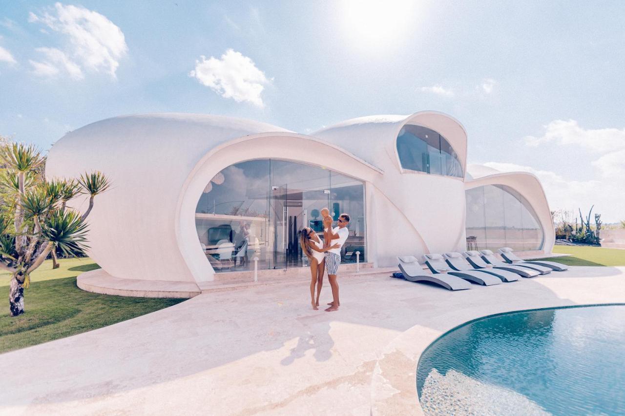 The Cloud Beachfront Villa Tabanan Dış mekan fotoğraf