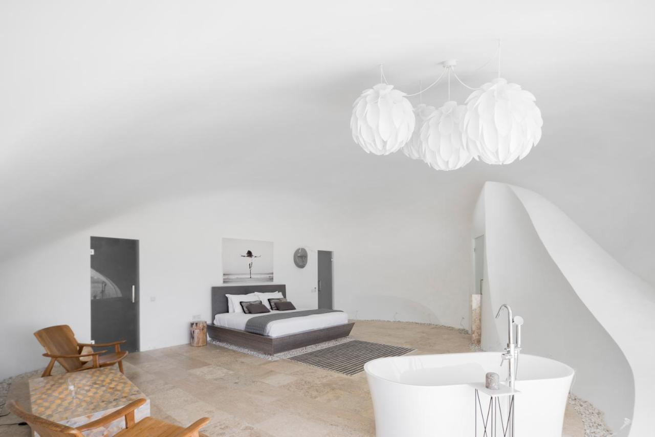 The Cloud Beachfront Villa Tabanan Dış mekan fotoğraf