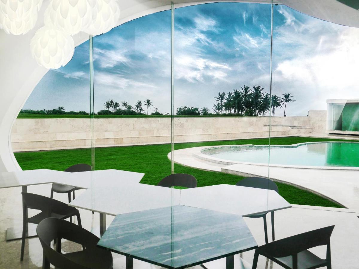 The Cloud Beachfront Villa Tabanan Dış mekan fotoğraf